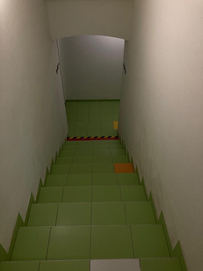 Capsule Hostel Zizkov Tower Πράγα Εξωτερικό φωτογραφία